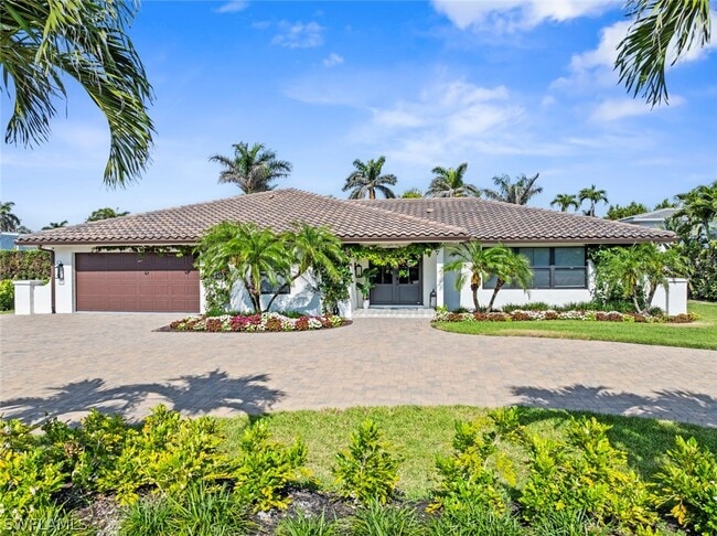 Building Photo - 4222 Crayton Rd