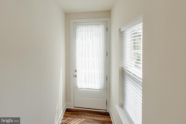 Foto del edificio - 2546 Buckthorn Dr