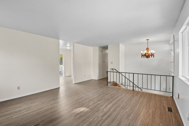 Foto del edificio - 5Bd/2Ba Bellevue Home
