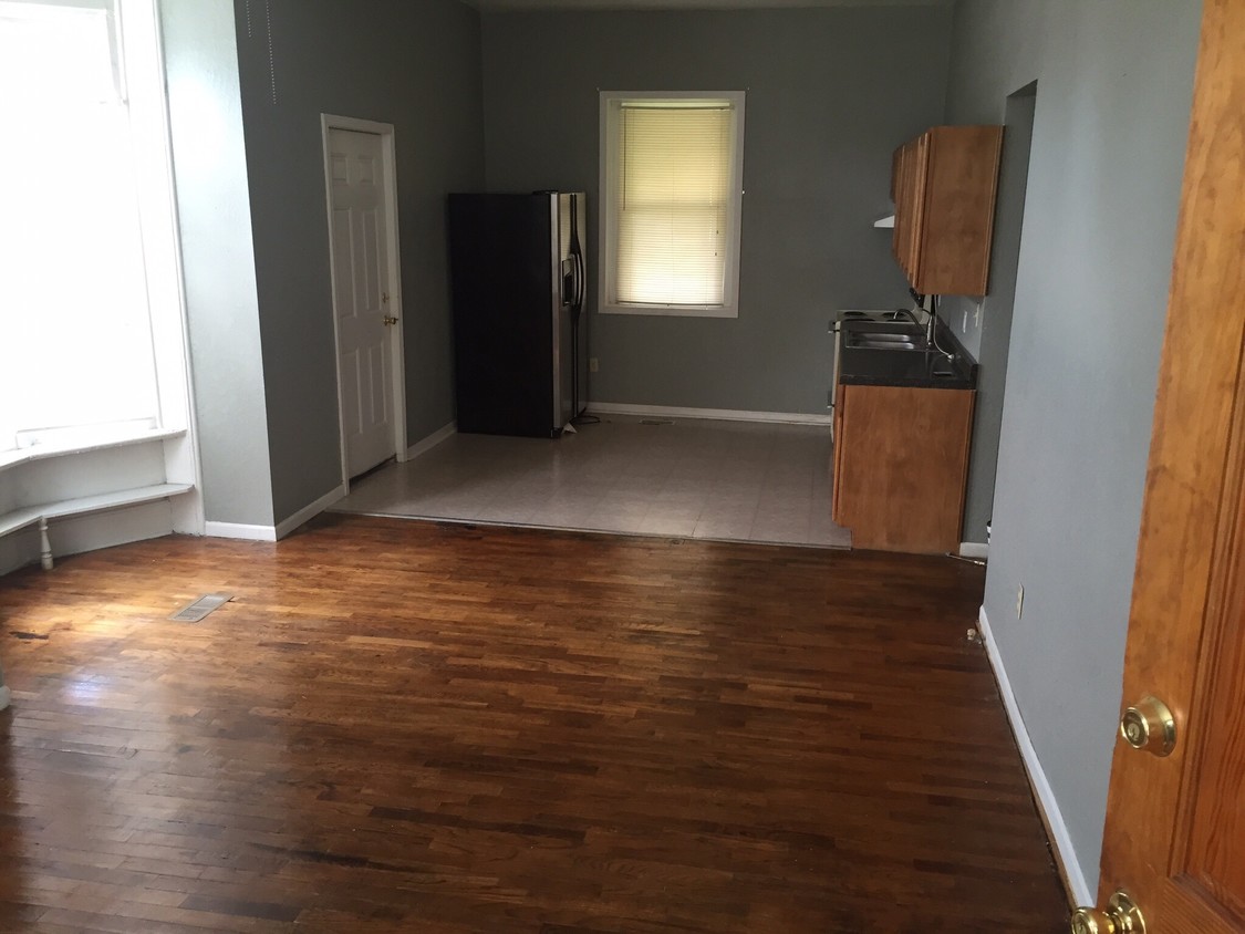 Primary Photo - 401 N 7th St