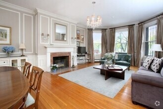 Building Photo - 164 Beacon St