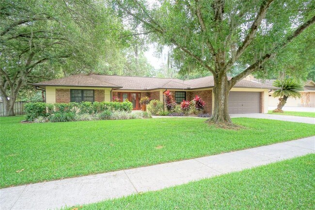 Foto del edificio - 15903 Dover Cliffe Dr