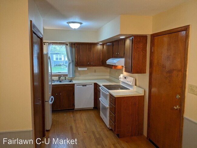 Foto del edificio - 3 br, 2 bath House - 1808 Sadler Dr.