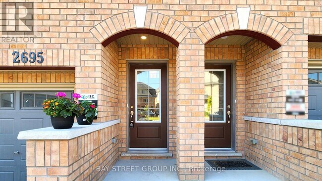 Photo du bâtiment - 2695 Magdalen Path