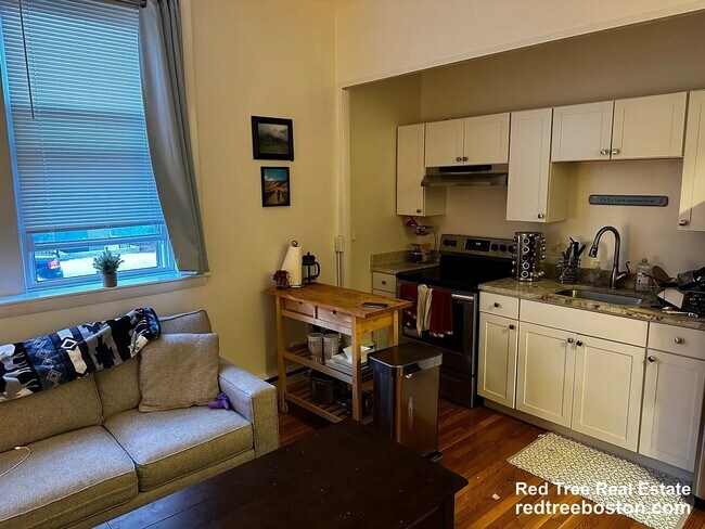 Photo - 202 St Paul St Apartment