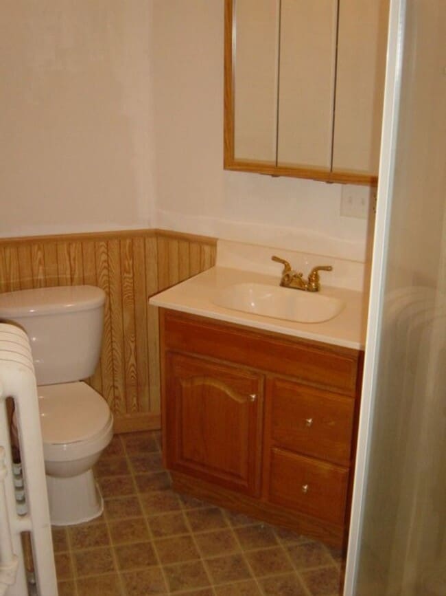 Building Photo - 2110-2112 W 3rd St.