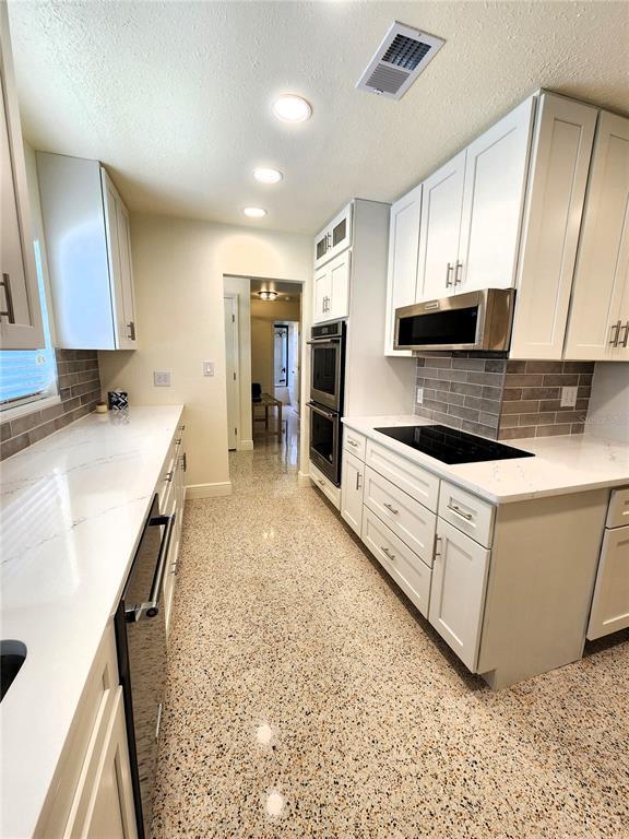Foto del edificio - 3790 Beach Dr SE