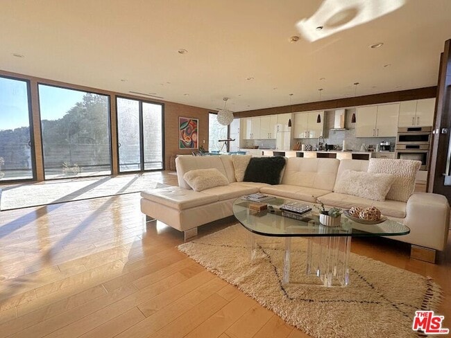 Building Photo - 9300 Warbler Way