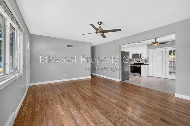 Building Photo - 1205 Acredale Dr