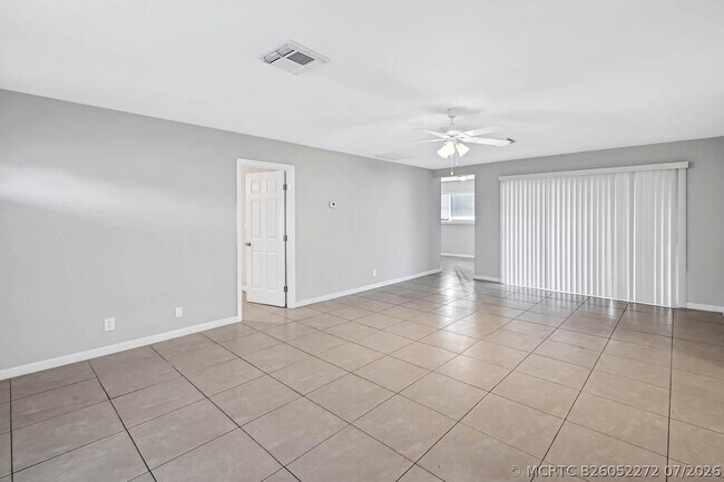 Foto del edificio - 4806 Pine Knott Ln