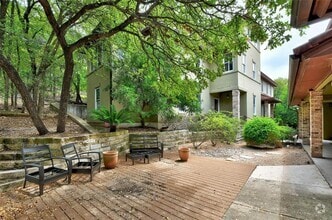 Building Photo - 2101 N Lamar Blvd