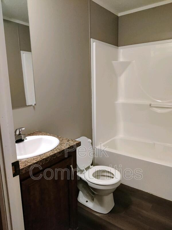 Building Photo - 476 Hupa Way