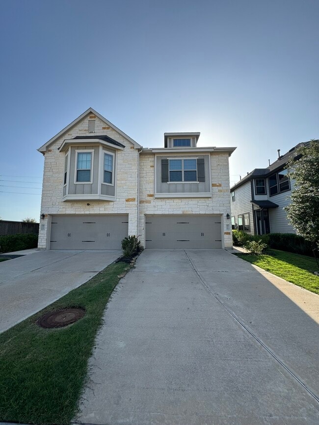 Building Photo - 5218 Pr Ter Ln