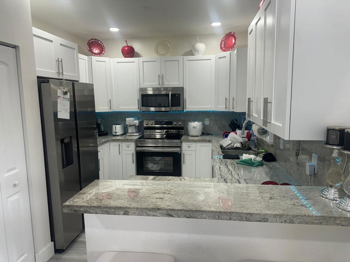 Photo - 4144 Northeast 26th Street, Homestead, FL 33033 - 3 BR 3 BA Townhouse