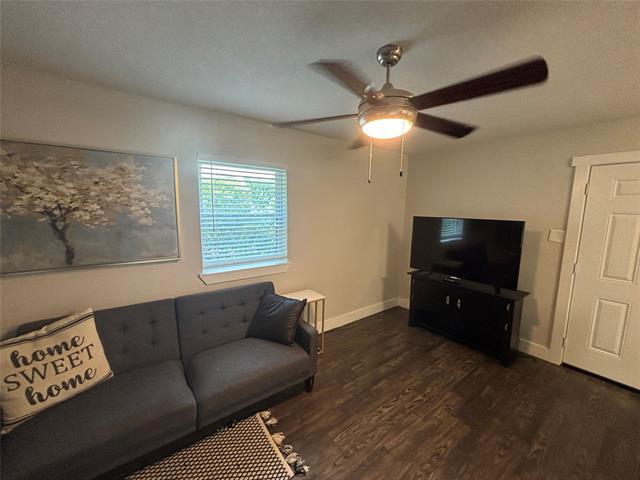 Foto principal - 5928 Fletcher Ave