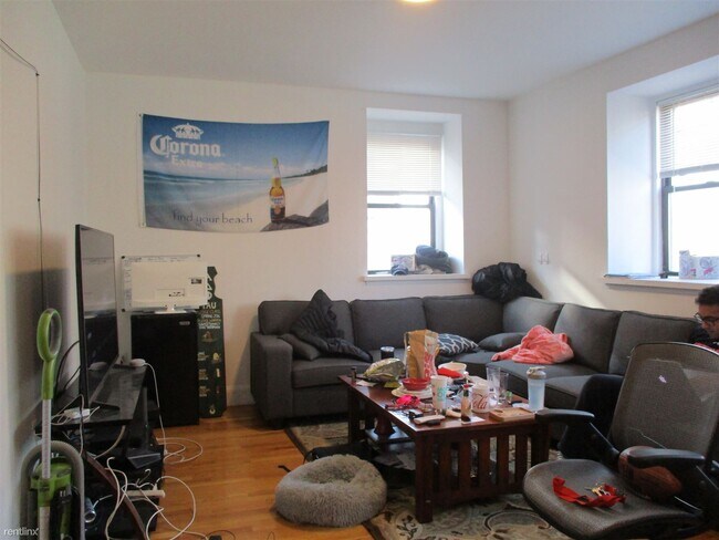 Building Photo - 3 br, 1 bath  - 780 Columbus Ave # 2D