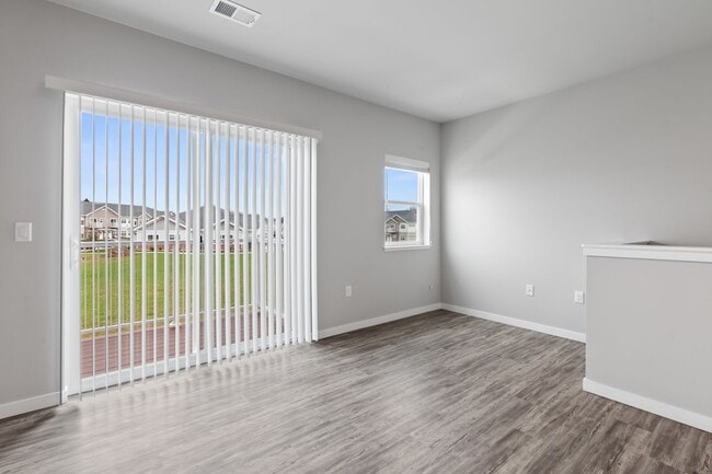 Interior Photo - Rock Pointe Village I LLC