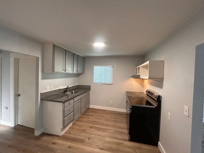 Foto del edificio - 3124 San Jose Way