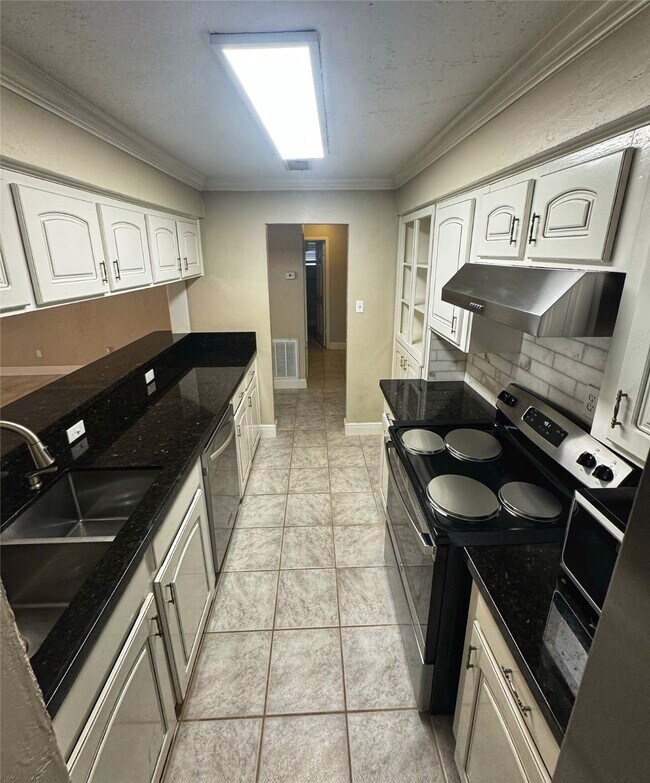 Foto del edificio - 3214 Long Shadows St