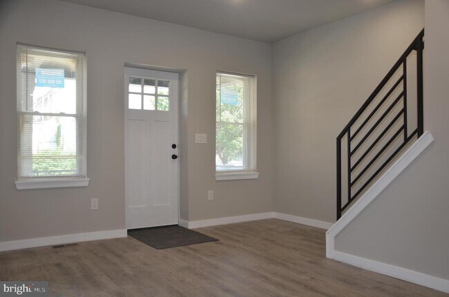 Foto del edificio - 3120 Dickinson St