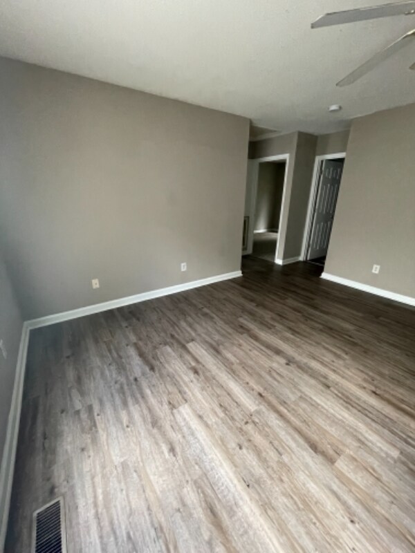 Building Photo - 317 Caswell St