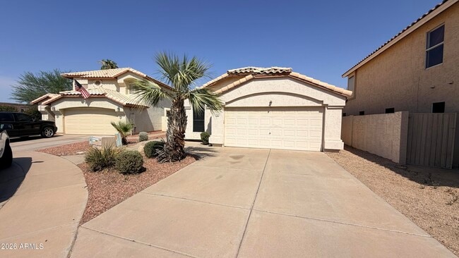 Building Photo - 1381 S Yucca Pl