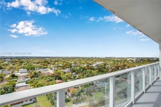 Building Photo - 4250 Biscayne Blvd