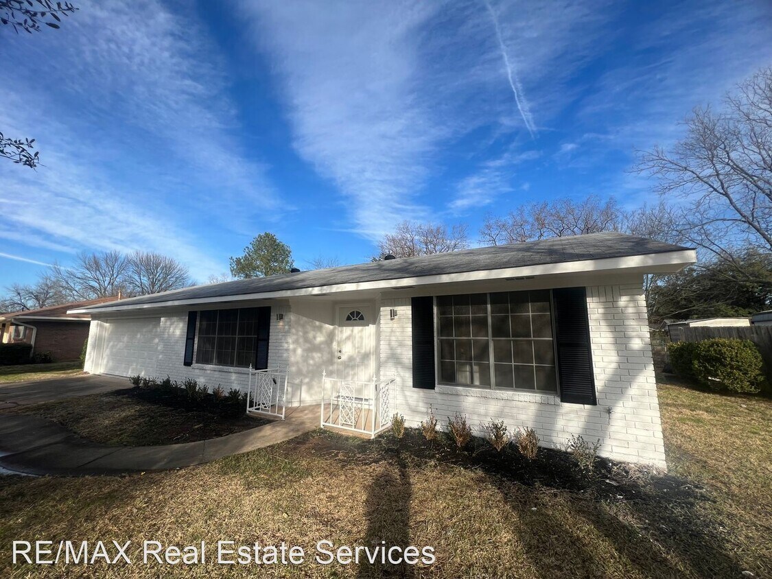 2502 Deanie Ln, Bossier City, LA 71111 House Rental in Bossier City