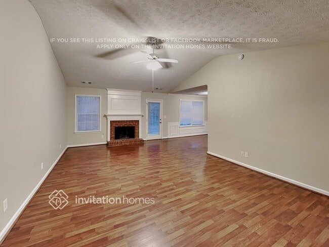 Foto del edificio - 1285 Norwalk Trce