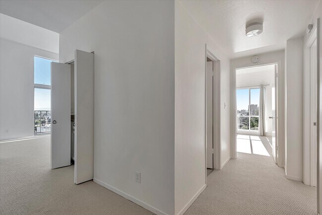 Building Photo - 30 Mounds Rd