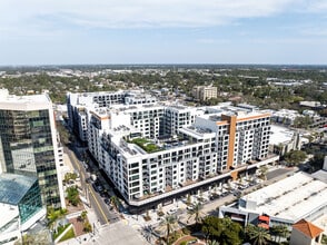 Building Photo - Aster & Links