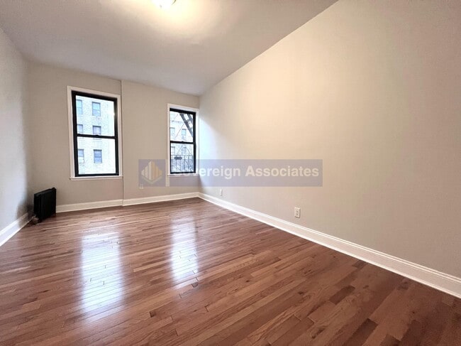 Building Photo - 300 Fort Washington Avenue