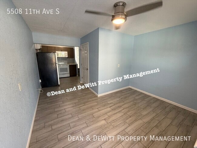 Building Photo - 5508 11th Ave S