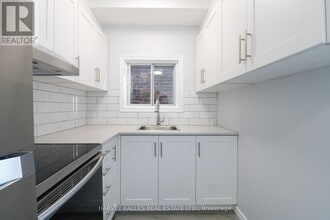 Building Photo - 199 Augusta Ave