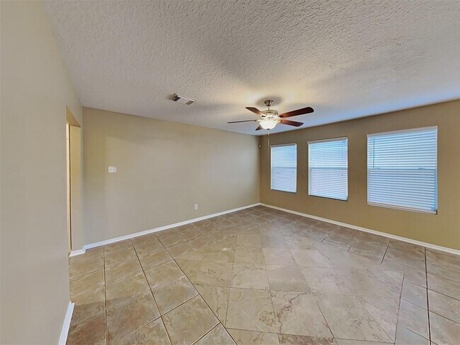 Foto del edificio - 2114 Oakwell Ln