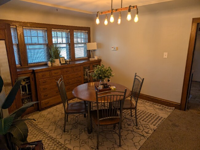 Foto del edificio - 5725 W Wells St