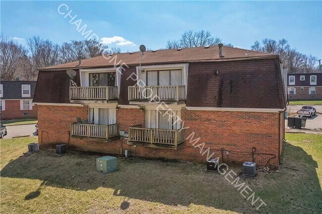 Building Photo - 8701 Countryshire Ln