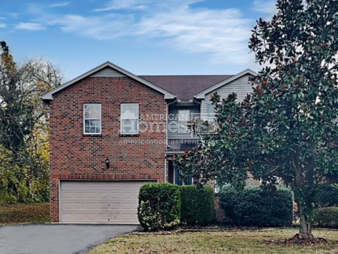 561 Hillside Lane House Rental in Gallatin, TN