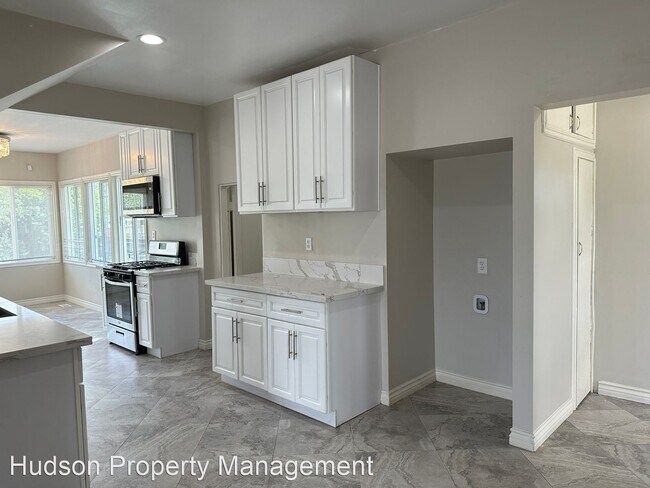 Foto del edificio - 4 br, 2.5 bath House - 182 S. Rancho Ave