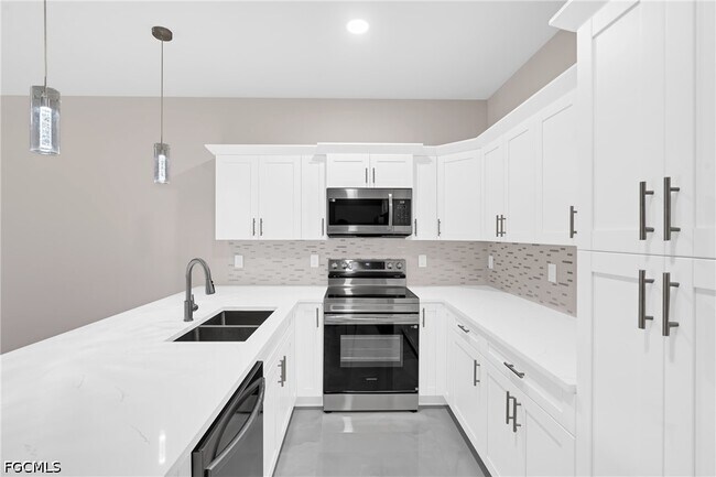 Foto del edificio - 753 Chelsea Ave S