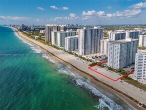 Building Photo - 3550 Galt Ocean Dr