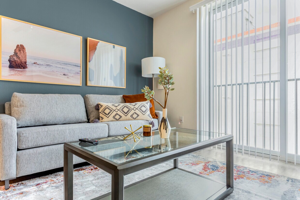 Foto principal - 1633 Marina Ct
