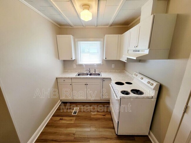 Foto del edificio - 1209 Queen Ann St