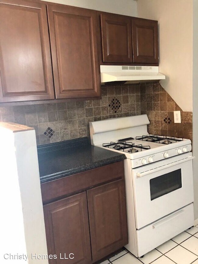 Building Photo - 3 br, 2 bath House - 4924 Goodnight