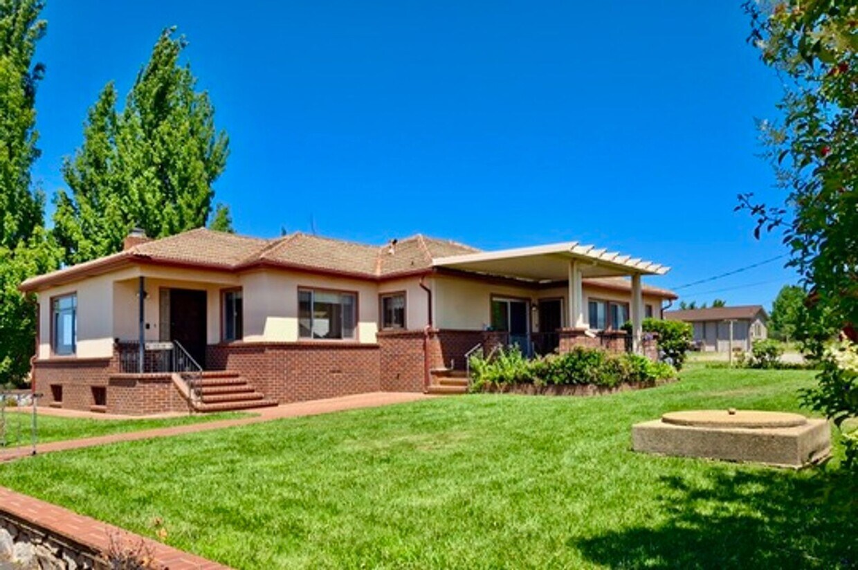 Foto principal - SOUTH AUBURN HOME WITH SUNSET VIEW