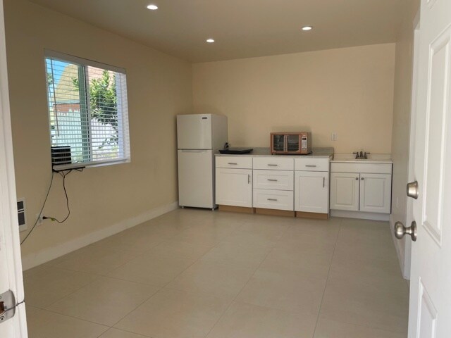 Foto del edificio - 1257 Ruberta Ave