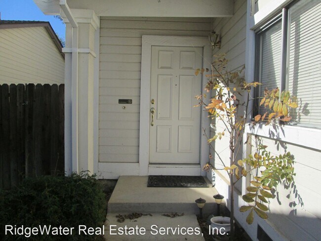Foto del edificio - 2 br, 1.5 bath House - 709 Heather Place