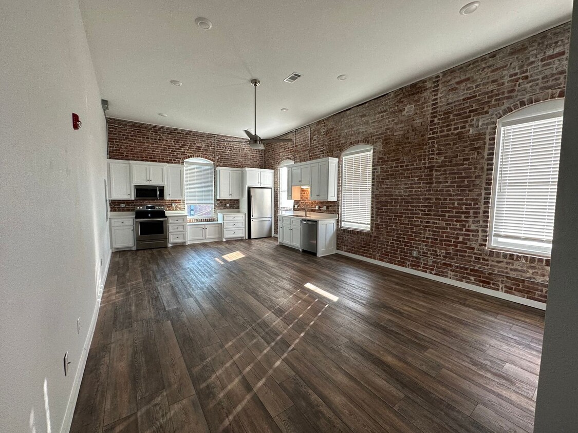 Primary Photo - Loft Apartment available!