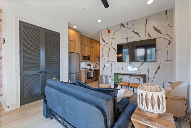 Building Photo - 722 Mcferrin Ave