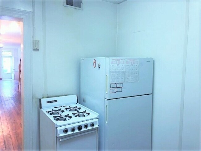 Foto del edificio - 3031 Elliott St